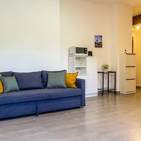 Casa Undine - Les Roches Noires By Interhome * Giardini-Naxos